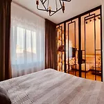 Czos Apartament *